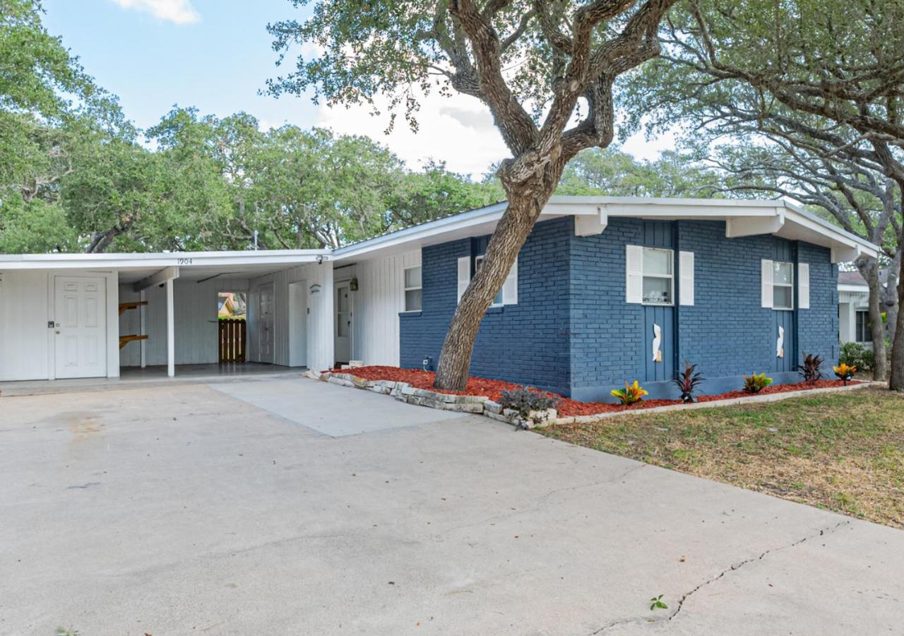 Knot Bay Haven, Dog Friendly, Hot Tub, Fenced Yard, Patio And Grill, 3 Br Villa Rockport Exterior photo